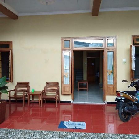 Homestay Walet Lumajang 외부 사진