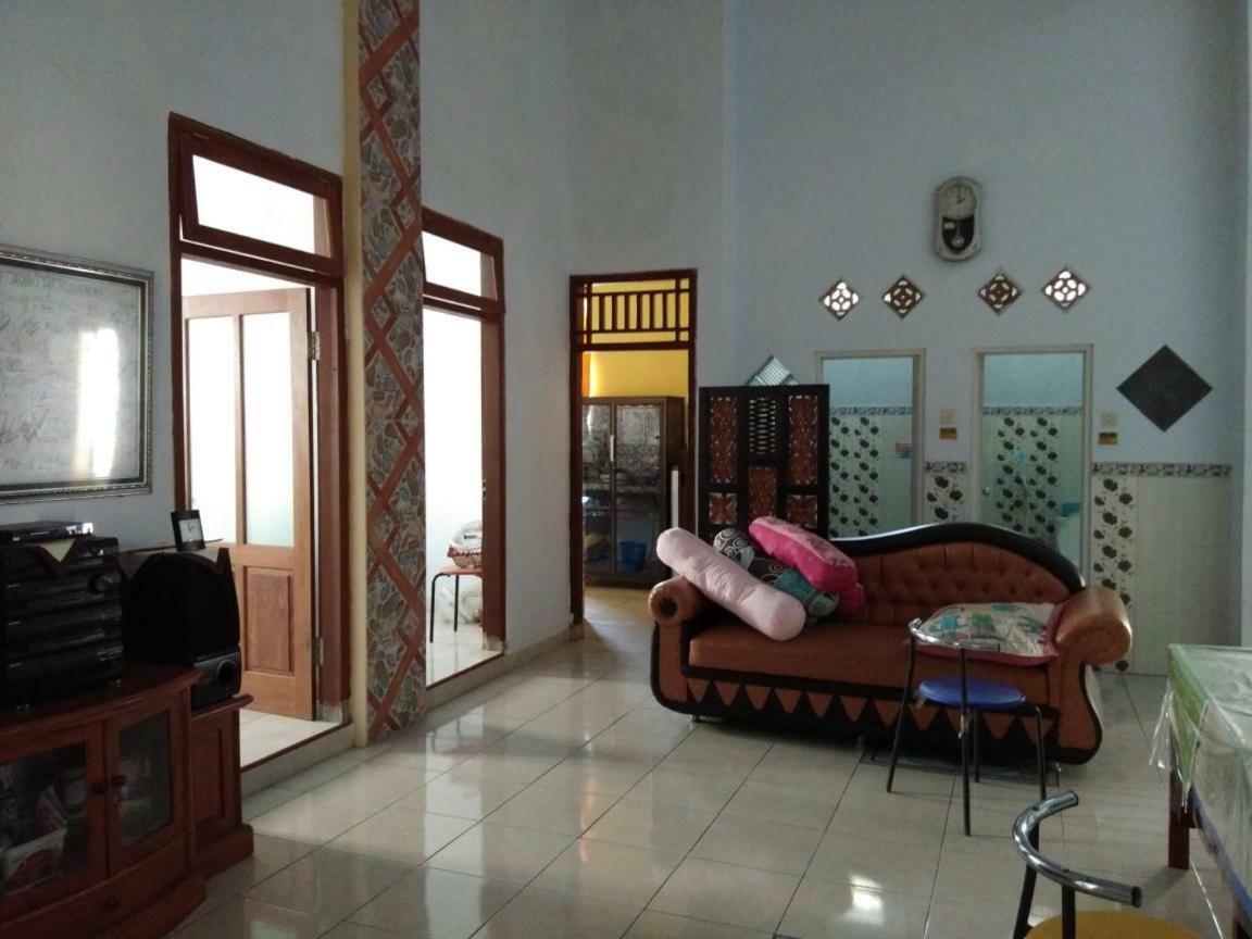 Homestay Walet Lumajang 외부 사진